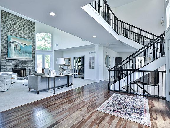 4th image of 5110 Rollman Estates Dr