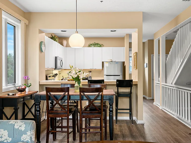 619 Cedars Ct — Photo 13