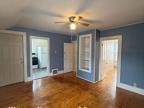 3rd image of 637 Ceape Ave #A