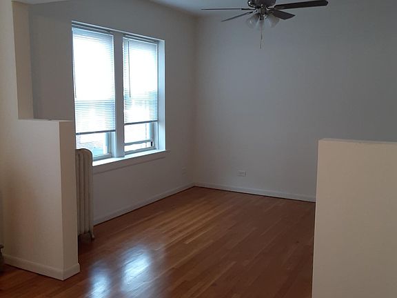 4th image of 4850 W Hutchinson St #6B