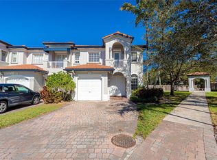 11851 SW 80th Ter, Miami, FL 33183