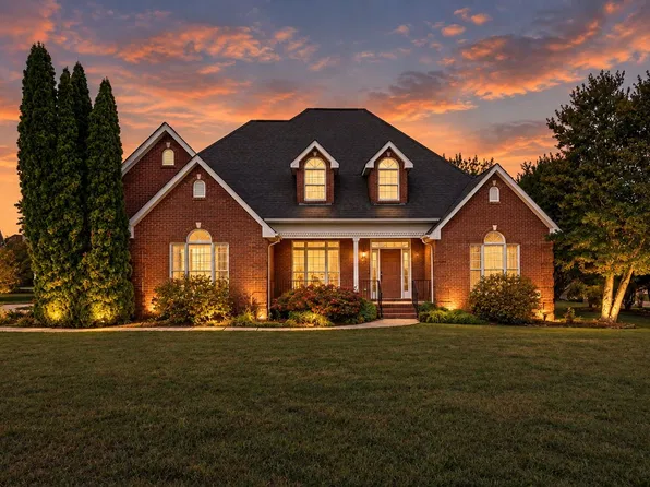 200 Highpoint Blvd, Tullahoma, TN 37388