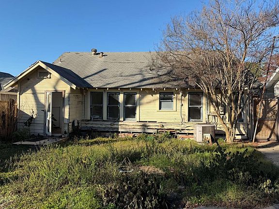 3rd image of 1120 E 14th St
