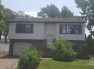 650 Aumack Ave, Union Beach, NJ 07735