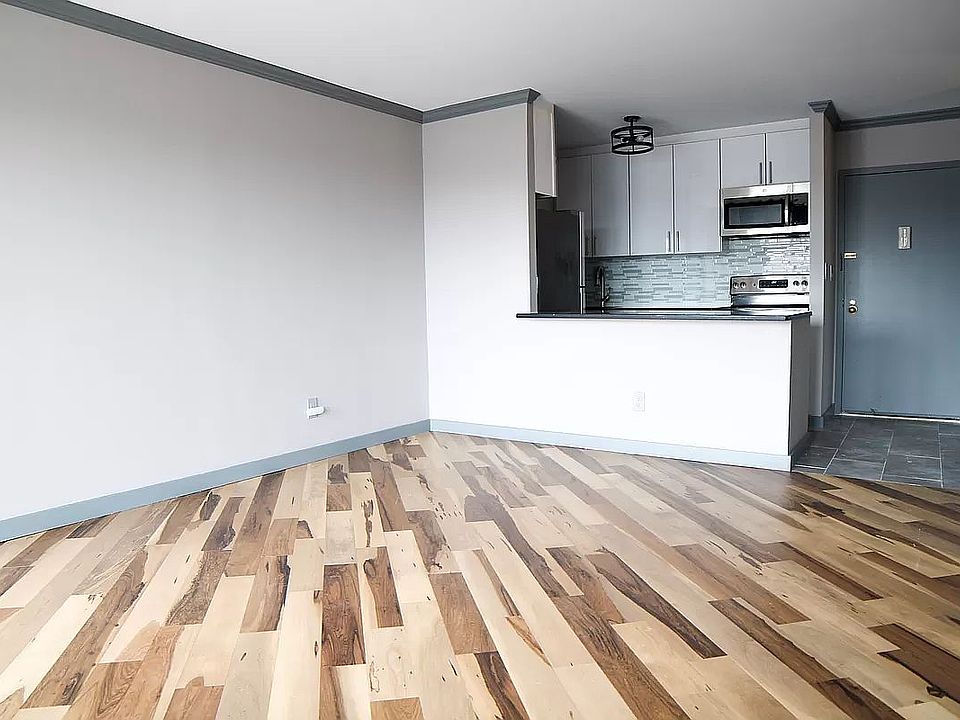 1st image of 25-40 Shore Blvd #7B