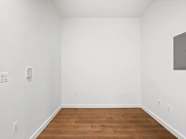 28-18 Steinway St #305 — Photo 7