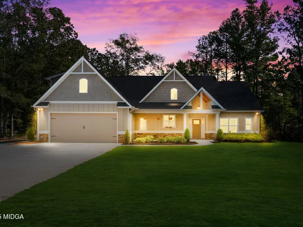 107 Westbrook Ct, Jackson, GA 30233