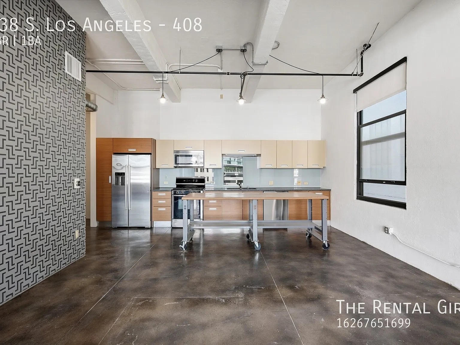 DTLA Loft Life | Soaring Ceilings + City Views | Rooftop Pool + Parking In Nearby Garage! — Photo 4