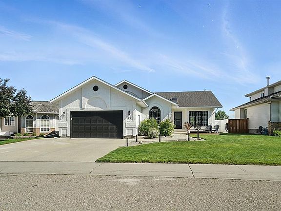 3rd image of 14 S Denison Cres