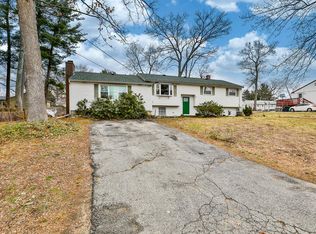 9 Coventry Rd, Nashua, NH 03062