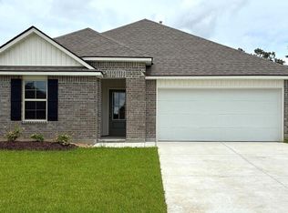 339 White Pine Dr, Lafayette, LA 70501