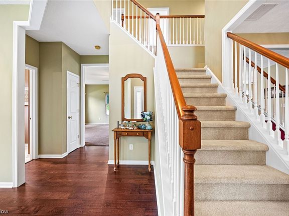 4th image of 24900 W Northwood Dr