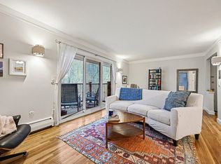 1245 Island Dr APT 202, Ann Arbor, MI