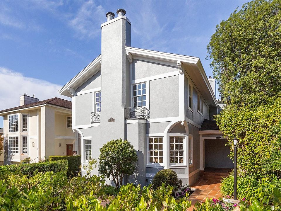 1st image of 33 Santa Monica Way
