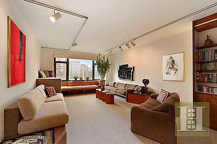 1st image of 160 E 65th St APT 29C