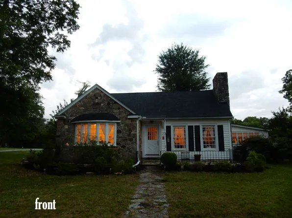 100 Lude Johnson Blvd, Campobello, SC 29322