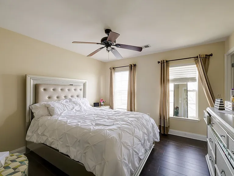 601 Crossover Ct — Photo 37