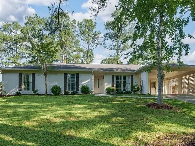 5410 Woodhill Cir — Photo 1