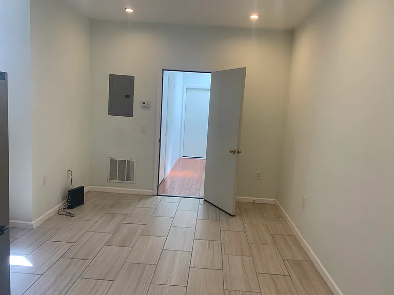 630 South St #3F — Photo 7