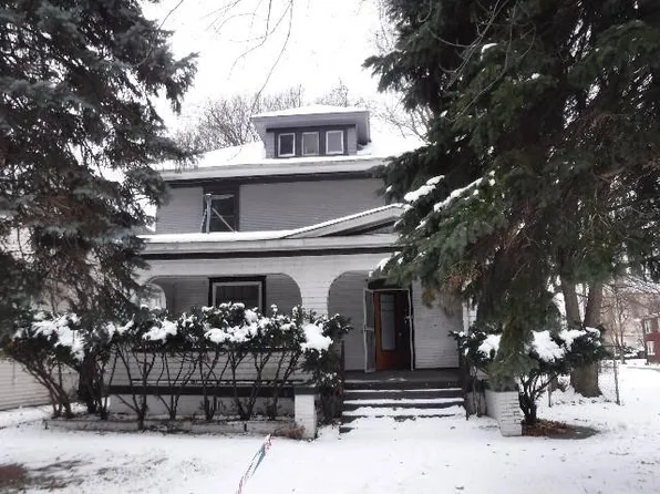 708 Harrison St, Gary, IN 46402