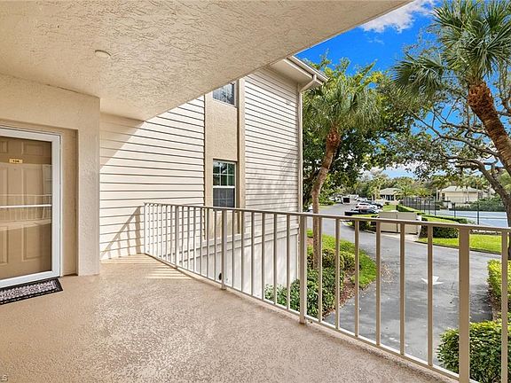 3rd image of 4140 Bayhead Dr APT 106