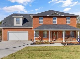 6213 Ridgeview Rd, Knoxville, TN 37918