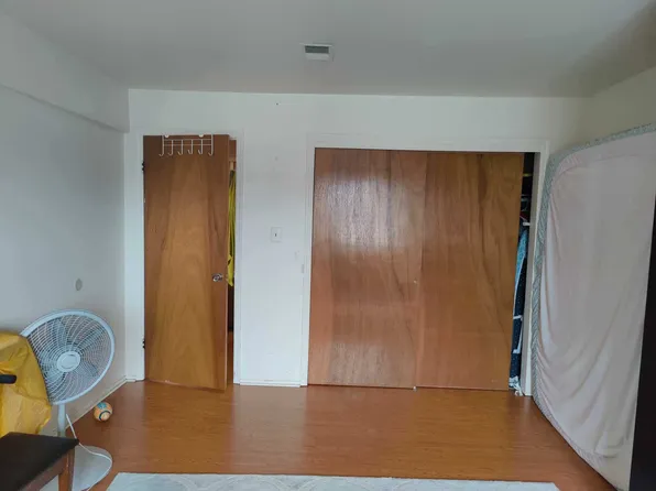 1713 Raspberry Ct, Edison, NJ 08817