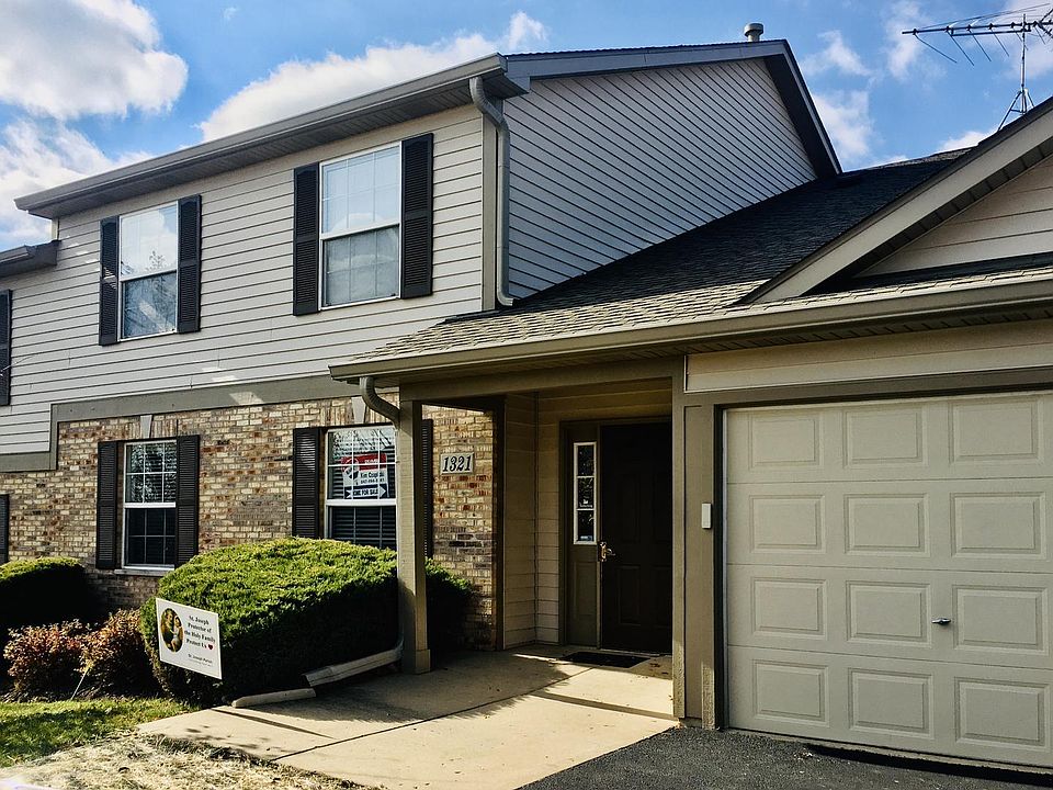 1st image of 1321 N Red Oak Cir Unit 2