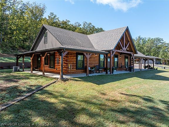 4th image of 2249 Adams Rd