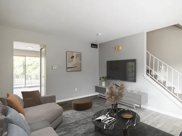 Dominion Townhomes & Apartments — Photo 9