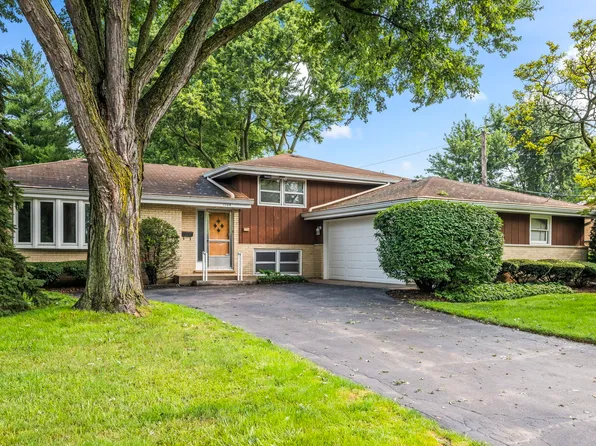 1706 E Euclid Ave, Arlington Heights, IL 60004