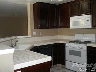2nd image of 3101 Seville Ave