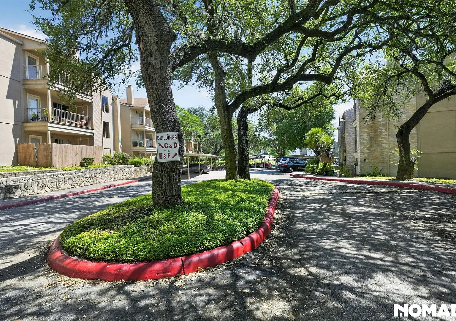 Charming 2BR Condo in San Antonio — Photo 1
