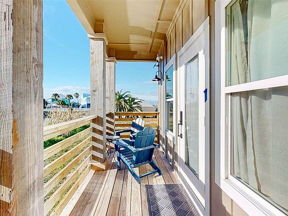 4th image of 162 La Concha Blvd #35