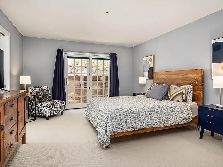 101 Brown Dr — Photo 24