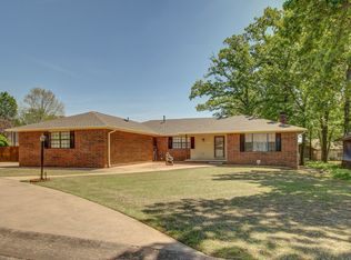 905 Kaufman Ave, Tahlequah, OK 74464