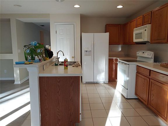 5th image of 16854 Sunrise Vista Dr