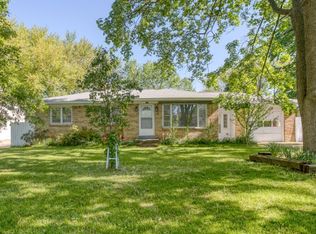 663 E 11th St, Holland, MI 49423