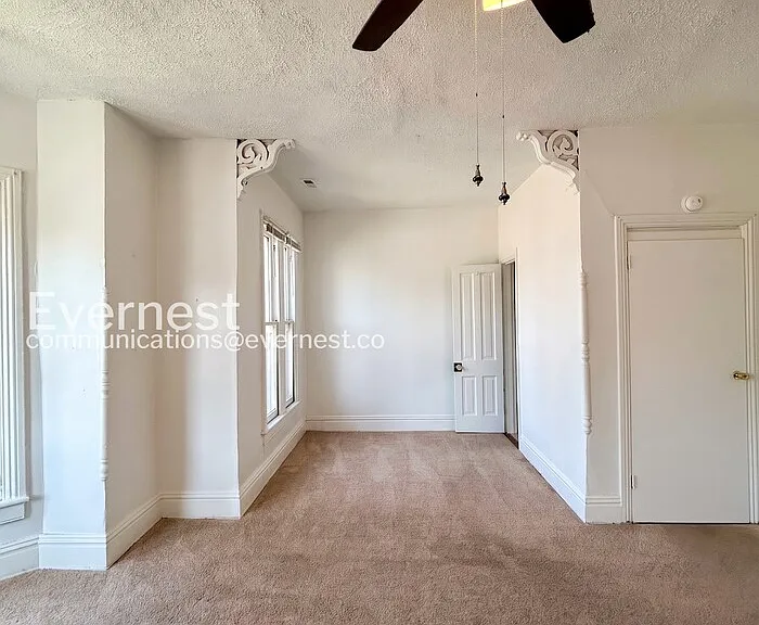 2016 Fairmount Ave #2 — Photo 11
