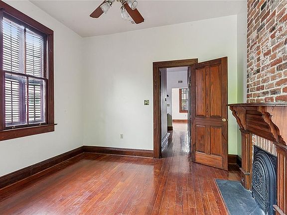 4th image of 818 Saint Peter St
