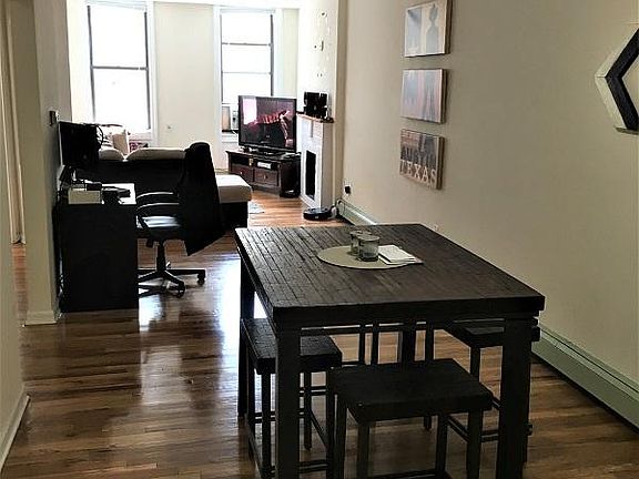4th image of 108 Sussex St APT 8