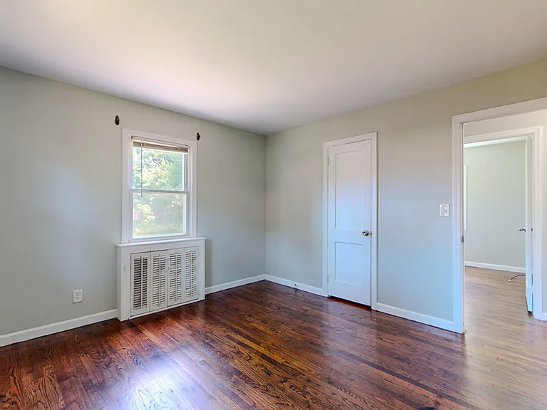 677 Garfield Ave — Photo 27