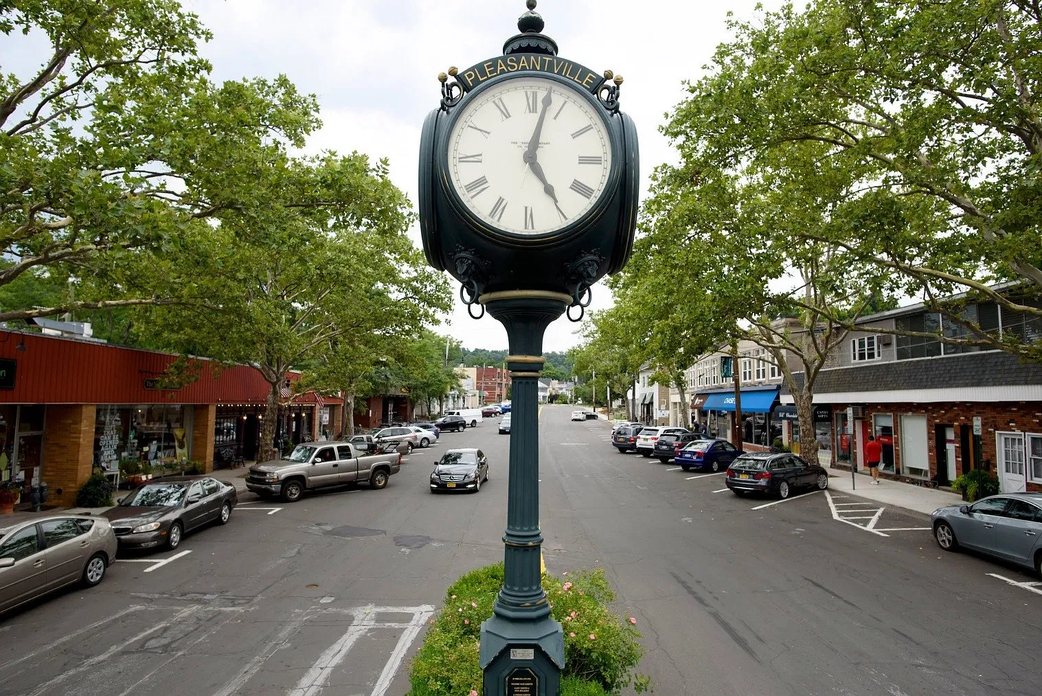 Washington Ave, Pleasantville — Photo 1