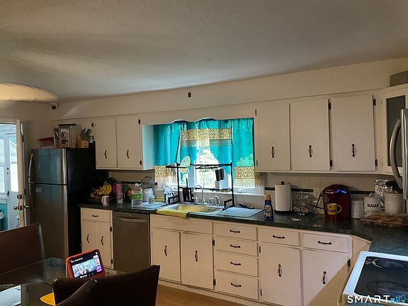 5th image of 96 Allencrest Drive