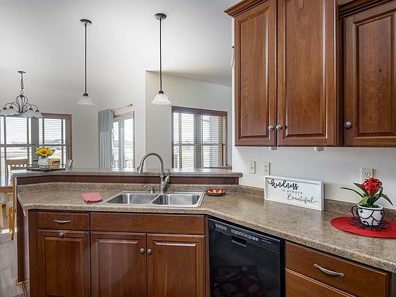 Breakfast Bar area open to Living Room