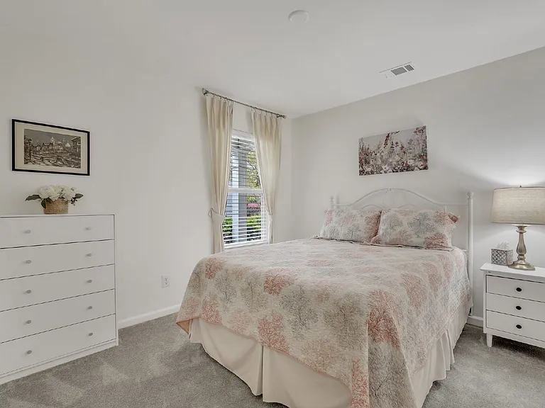 329 Mystic Point Dr — Photo 27