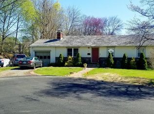 17 Willow Park, Wellesley, MA 02481