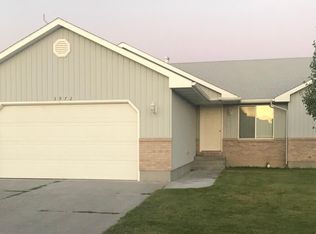 3972 N Flaming Rock Rd, Idaho Falls, ID 83401