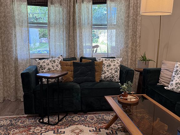 5th image of 671 Fulton St #1