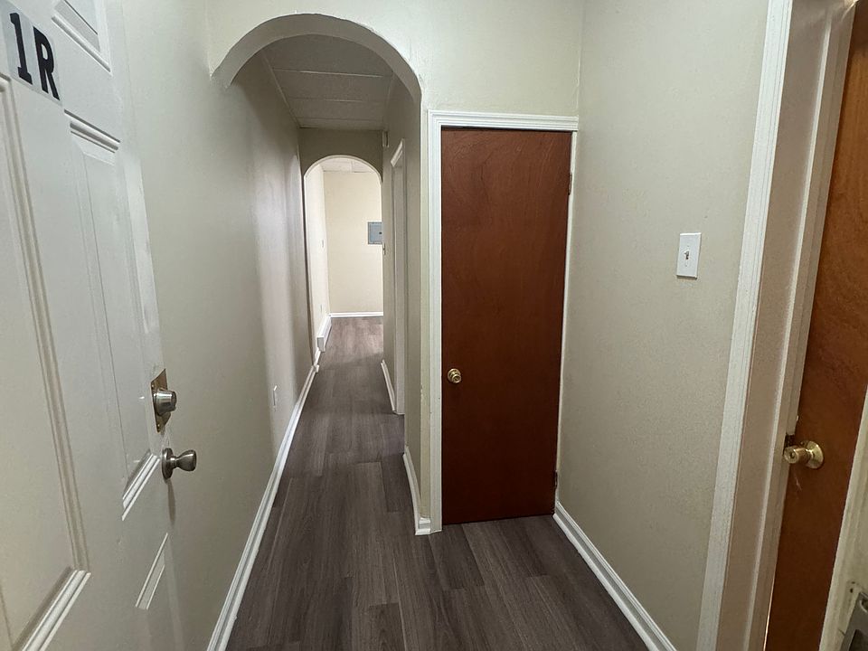 1st image of 4102 W Girard Ave #1R